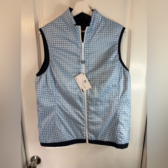 FootJoy Jackets & Blazers - NWT FJ Footjoy Women’s Navy Blue Insulated Reversible Vest - Size Large